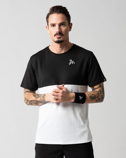 Black/white padel t-shirt from Humbleton Padel