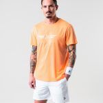 Ljusorange Padel T-shirt från Humbleton i sällsynt skönt material